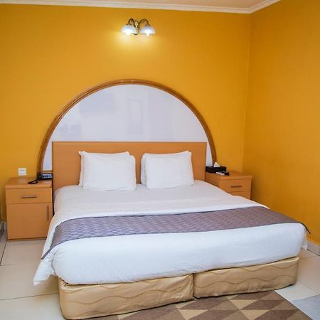 Airside Hotel Accra Buitenkant foto
