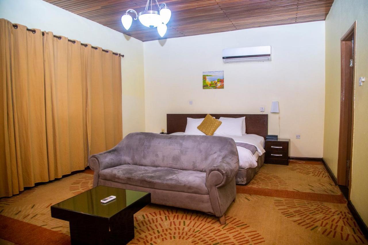 Airside Hotel Accra Buitenkant foto