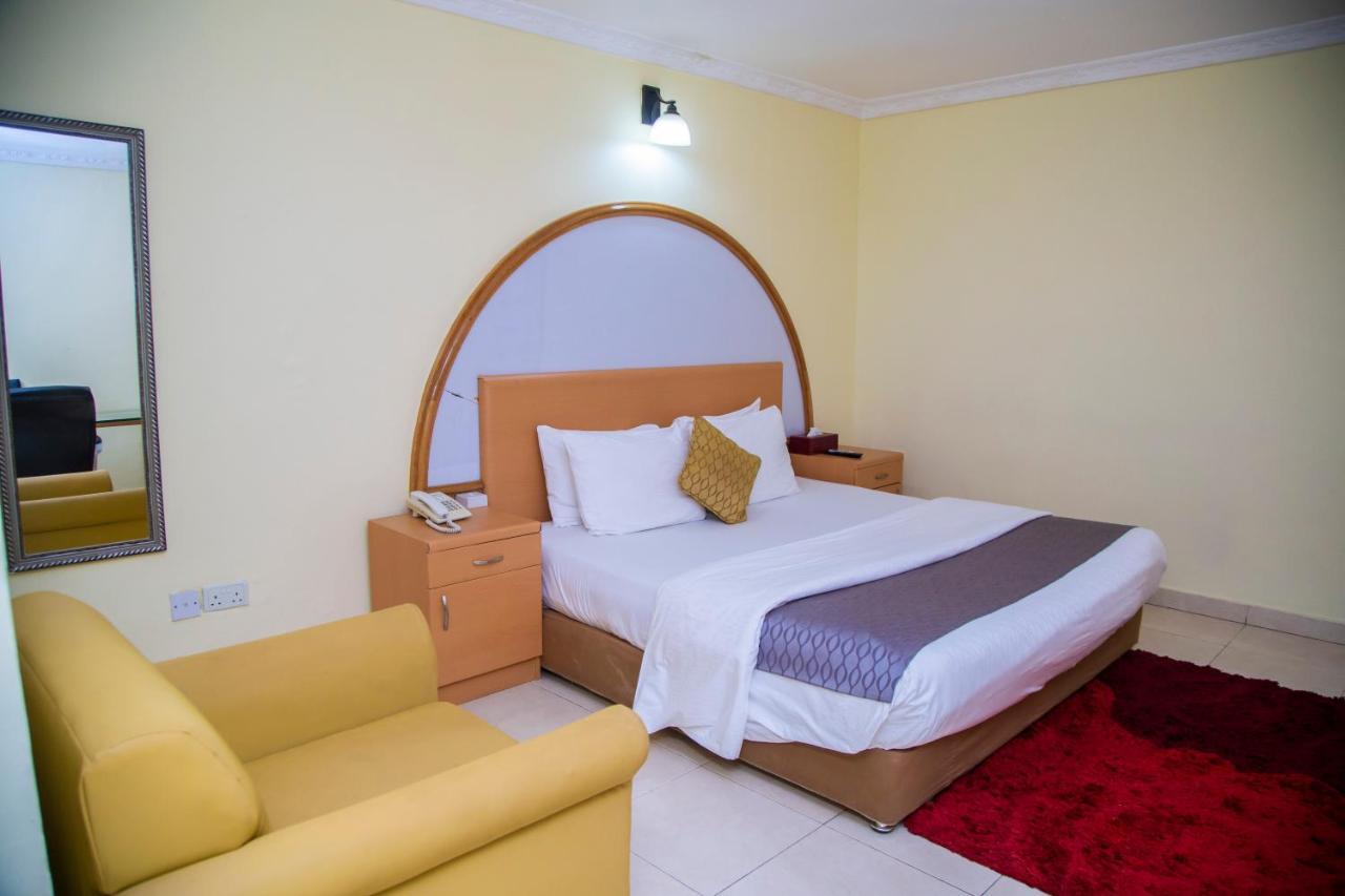 Airside Hotel Accra Buitenkant foto