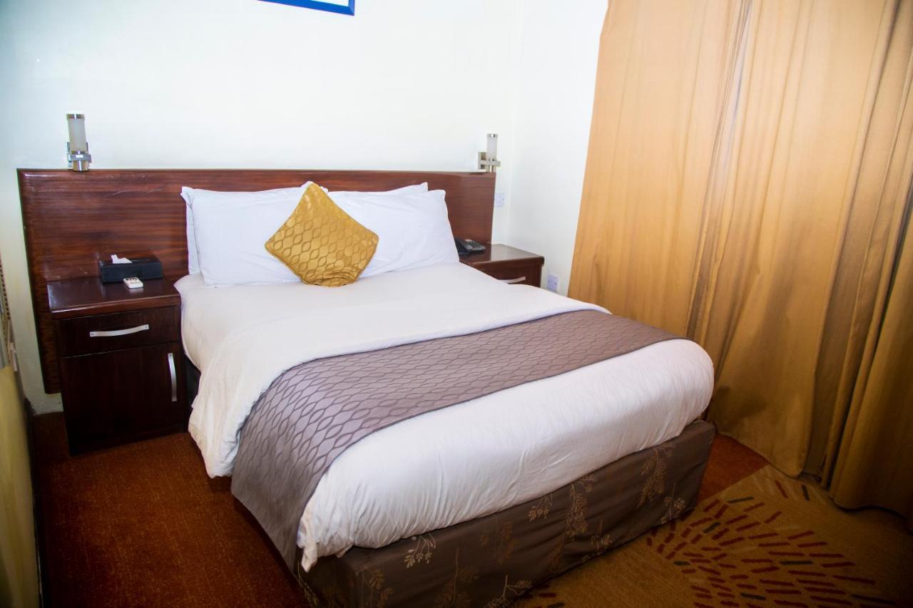 Airside Hotel Accra Buitenkant foto