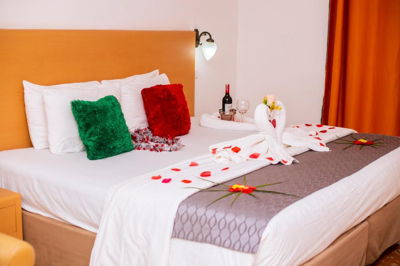 Airside Hotel Accra Buitenkant foto