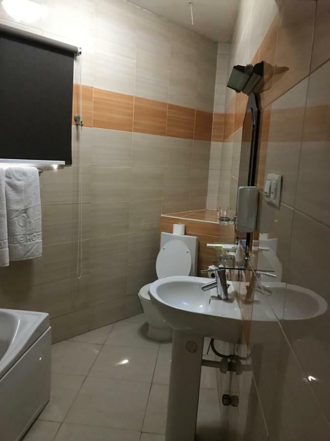 Airside Hotel Accra Buitenkant foto